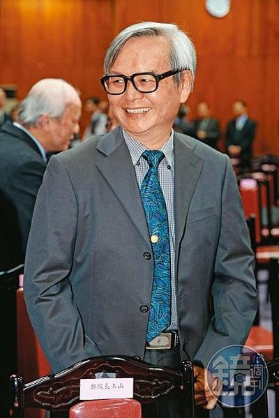 法界「百官行述」台灣現代版的「百官行述」是由一位富商寫下的─