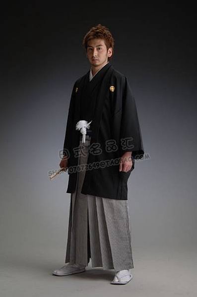 日本武士成人禮-元服/「元」是頭的意思，「服」是穿的動詞意思