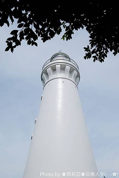 白沙岬燈塔（1898年建）國定古蹟-1901年啟用-塔身為雙