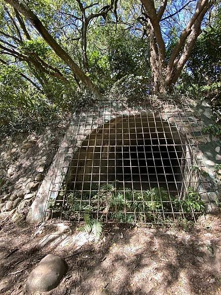 鳳崎步道-「鳳崎晚霞」即列入台灣淡新八景之一/當地人在竹北鳳