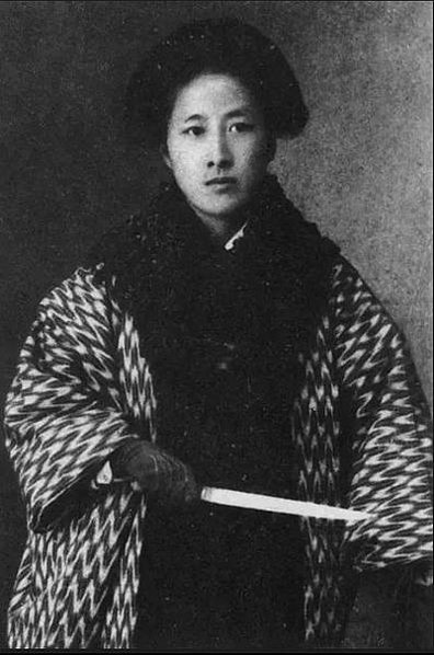 呂碧城1883年-1943年-女權運動先驅-安徽人-美艷有如