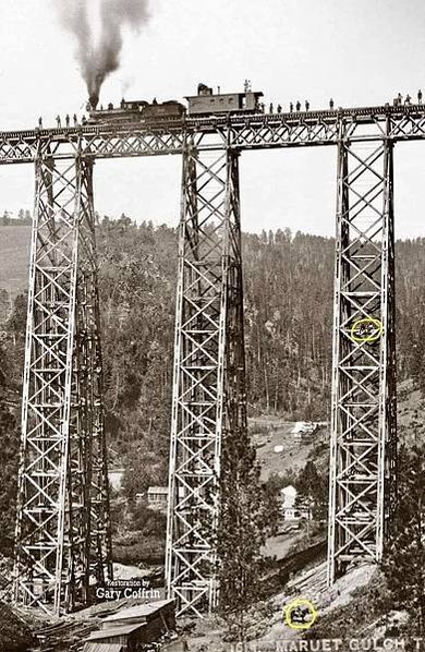 臺灣史上最美的橋-明治橋1927年，圓山的明治橋入選為臺灣八