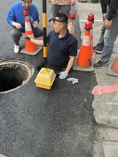 竹北天坑「520建案自救會」「豐采520」建案周邊道路至今共