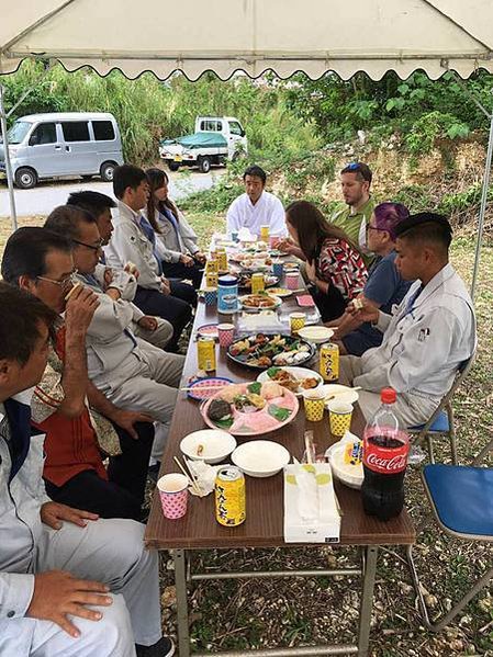 什麼儀式?童男童女和尚佛教/不動明王 像/「地鎮祭」「上棟式