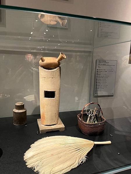 茶灶/廚行、茶行都以灶神為祖師爺和行業保護神。每逢灶君灶神誕