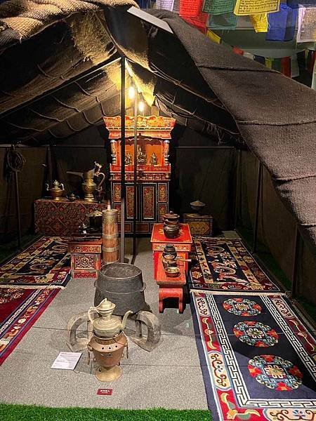 茶灶/廚行、茶行都以灶神為祖師爺和行業保護神。每逢灶君灶神誕