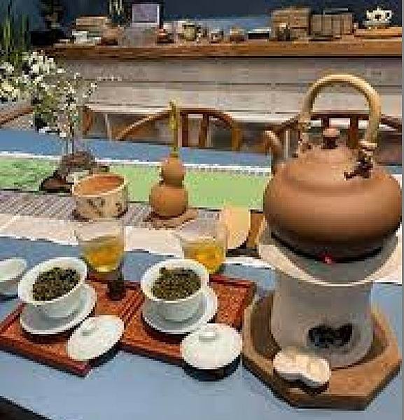 茶灶/廚行、茶行都以灶神為祖師爺和行業保護神。每逢灶君灶神誕
