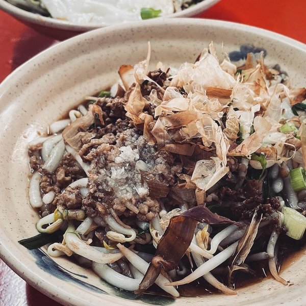 【台東市】阿紅麵店 ：在地人常來的古早味小吃，簡單樸實的美味