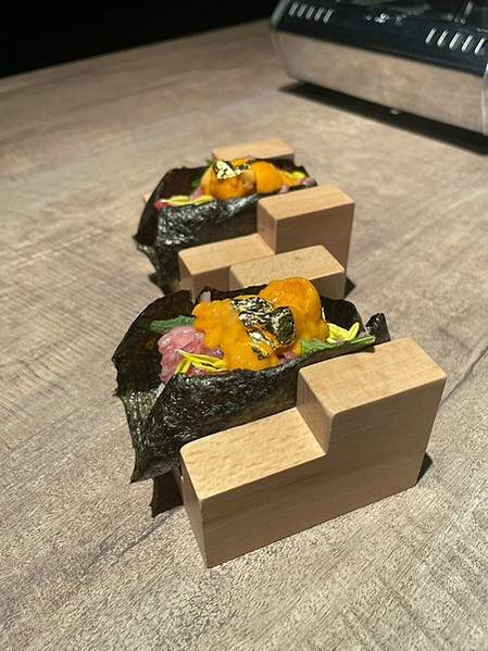 LINE_ALBUM_山上走走_230617_156
