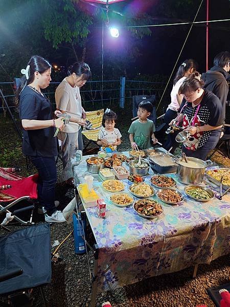 雙梅家第5露新竹楓林露營區｜離老街很近鬧中取靜的營區真不錯｜