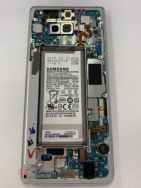 三星NOTE8不充電維修-4-768x1024