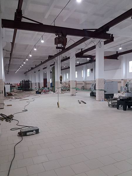 國外CNC工廠 LED高天井燈 / 120W LED高天井燈