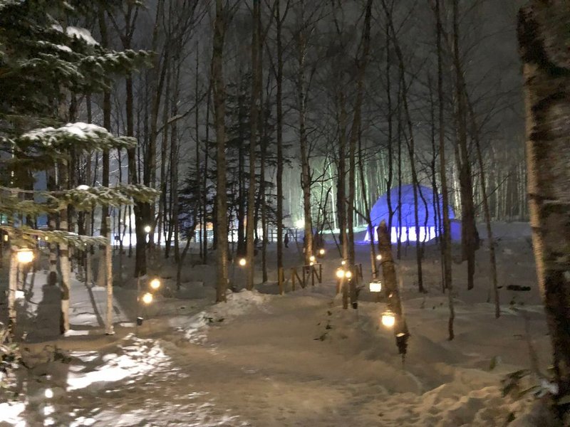 ICE VILLAGE (12).JPG