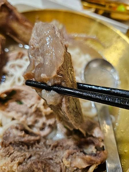 LINE_ALBUM_越龍門_241231_177