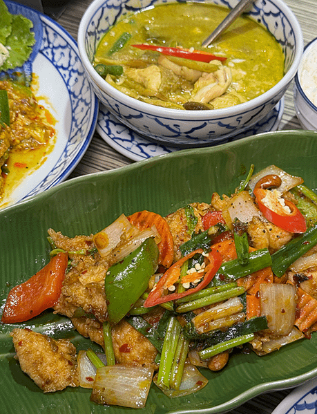 【台中泰式】阿萊泰泰式料理~台中太平超人氣的平價泰式料理餐點