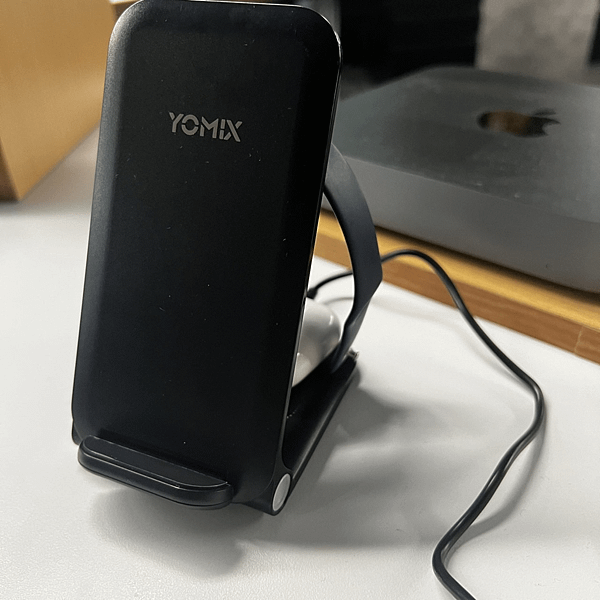 【YOMIX 優迷】15W 三合一快充無線充電座