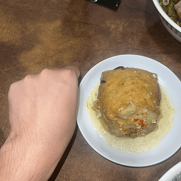 【板橋美食】小螺波|板橋店，廣西柳州螺絲粉、蕃茄酸湯肥牛粉，夠酸、夠臭、夠辣(含菜單)