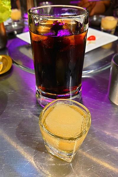 [裕隆城美食] 明月館新店威秀店