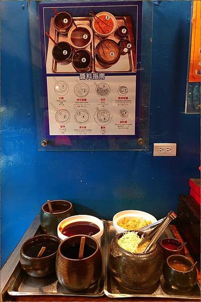 盛園絲瓜小籠湯包