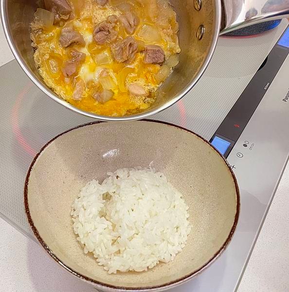 【開箱】久原4倍濃縮高湯醬油 在家也能自己做日式親子丼@CT