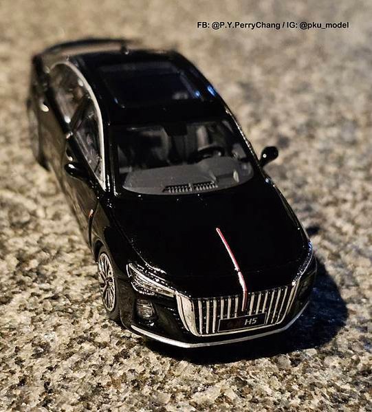 &lt;1/64模型車開箱&gt; Xcartoys 拓意 Hongqi