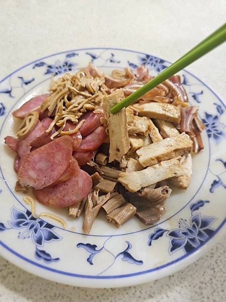 巷弄美味小店推薦！安居街的麗馥小吃【內附菜單】