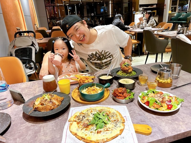 [美食] Eat enjoy 意享美式廚房 ▶ 無敵夢幻千層
