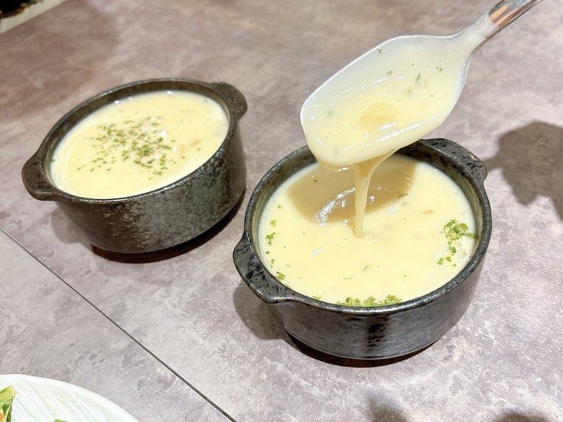 [美食] Eat enjoy 意享美式廚房 ▶ 無敵夢幻千層