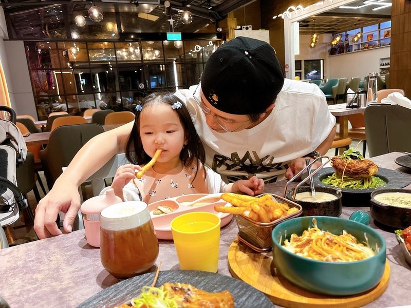 [美食] Eat enjoy 意享美式廚房 ▶ 無敵夢幻千層