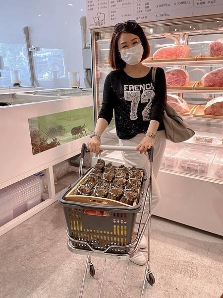 【高雄苓雅】頂級生鮮進口，活體海鮮，食材精品店-平凡五金行