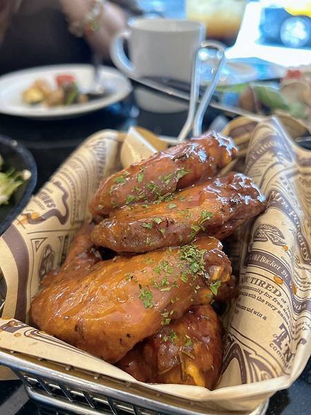 【台北】城市裡也能享用低奢高質感的「TUTTO Fresco