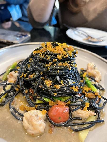【台北】城市裡也能享用低奢高質感的「TUTTO Fresco