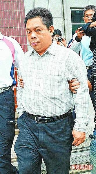 醫師翁英豪醫師昀采時尚醫美診所賣44萬顆強姦藥丸強姦客人病人盜刷健保卡淫獸昀采時尚醫美診所
