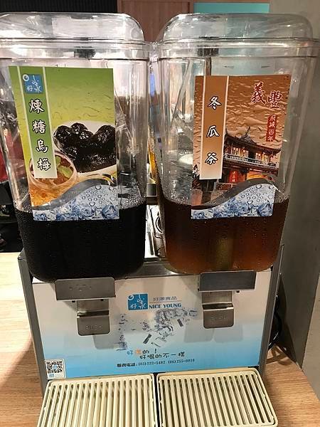 [新竹美食] 韋爐復刻食鍋新竹巨城店-特色麻辣鍋爆炒石頭鍋 