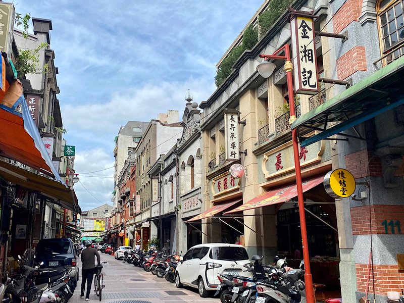 [帶小兒子騎鐵馬] 台北市河濱自行車道從美堤經社子島到大稻埕