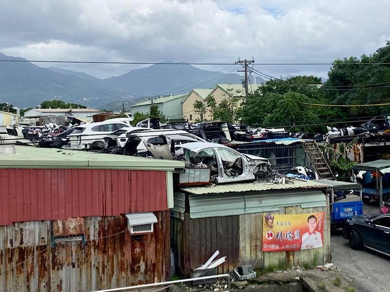 [帶小兒子騎鐵馬] 台北市河濱自行車道從美堤經社子島到大稻埕