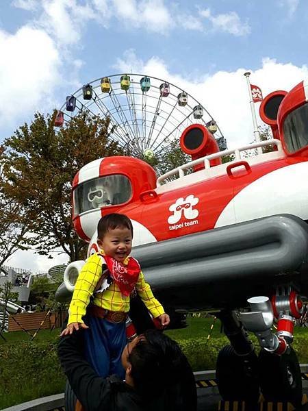 劍潭景點 士林景點 兒童新樂園 親子景點 萬聖節 Little Bear&apos;s Life