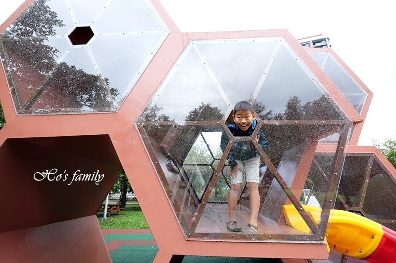 頭城運動公園兒童遊戲場18.JPG