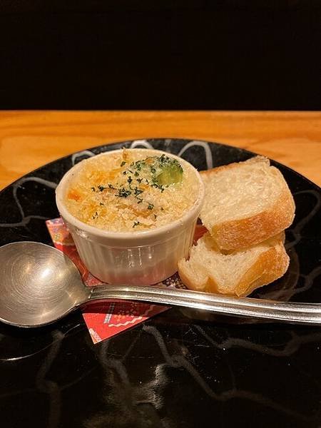 福岡大名必吃創意居酒屋！極致鮮味+法式料理的夢幻結合，就在「