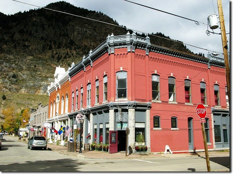 View East along 6 St. in downtown Georgetown.The historic Ma