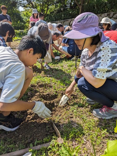 蠍家族閒晃-「內雙溪自然中心」、手作薑黃