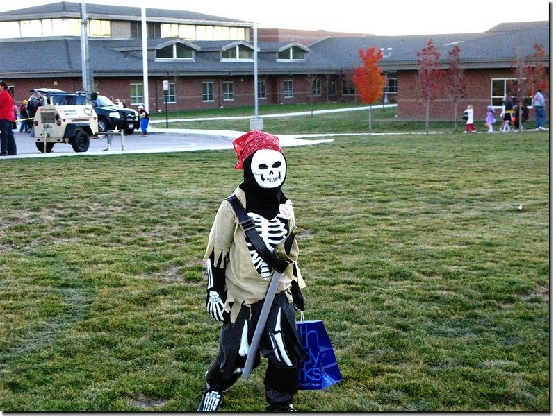 2008 trunk or treat halloween 4