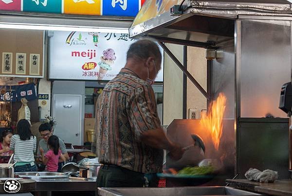 台南小北觀光夜市商場美食－舊－耀彬羊肉店 (5).jpg