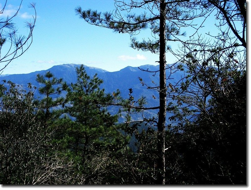 2240營地東眺合歡群峰