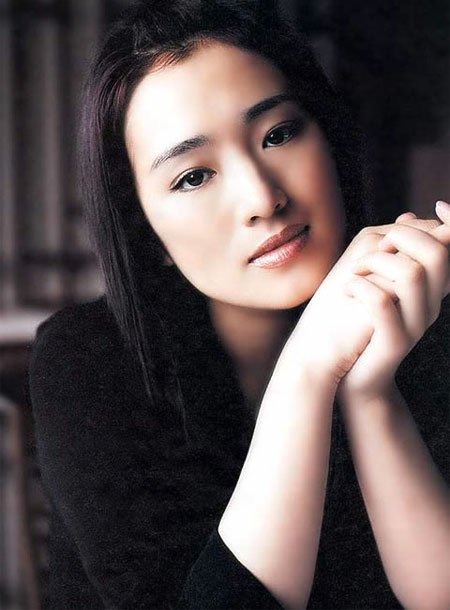 Gong-Li-005.jpg