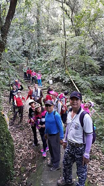 慈母峰104.11.29 (17).jpg