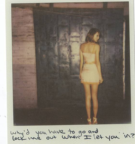 taylorswift-1989polaroid-40.jpg