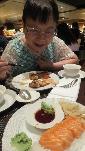 環保阿嬤女兒登琪爾做按摩香格里拉午茶趣 026
