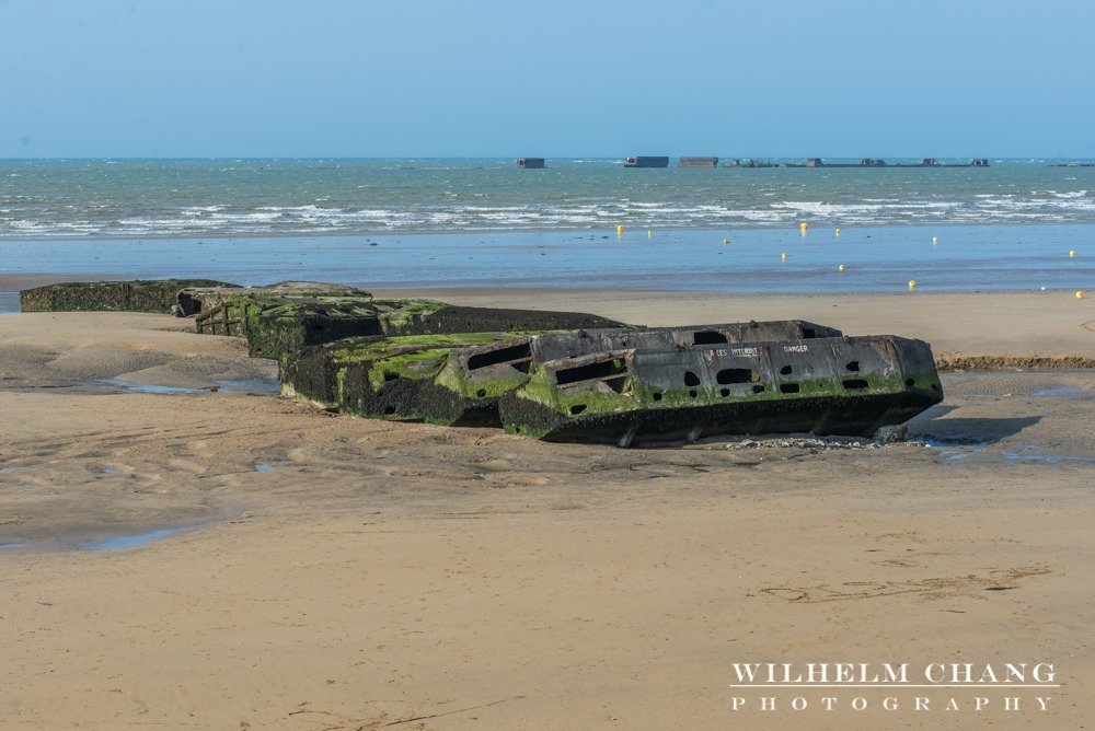 黃金海灘與桑葚人工港 Gold Beach and Mulberry Harbour 