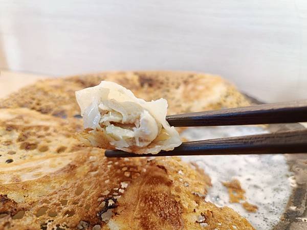 餃幸。日本煎餃專賣店生魚片握壽司更為驚艷/蝦捲壽司/冰花煎餃